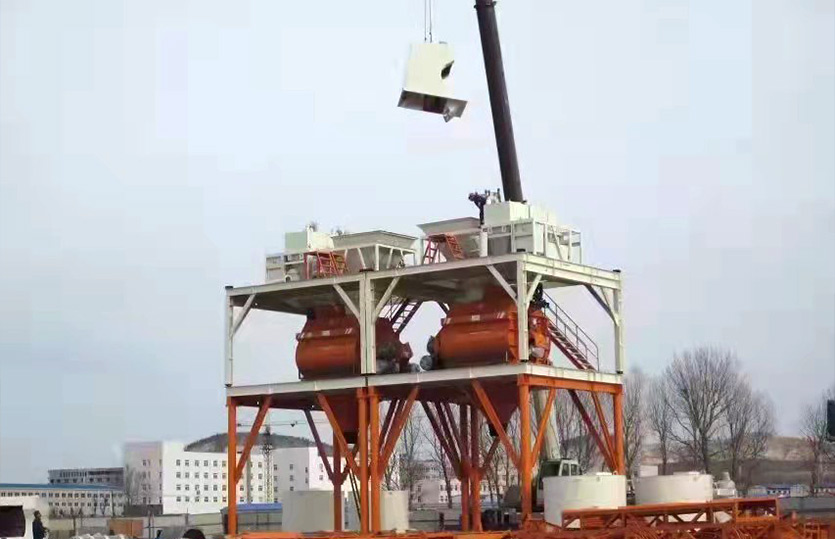 2014年2月18日攪拌站機(jī)組建立框架